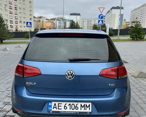 Фольксваген Гольф 2013 в Хмельницком на Automoto.ua Синий Фольксваген Гольф, объемом двигателя 1.97 л и пробегом 251 тыс. км за 11900 $, фото 8 на Automoto.ua
