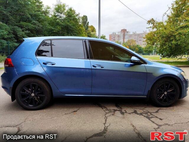 Синий Фольксваген Гольф, объемом двигателя 1.4 л и пробегом 194 тыс. км за 14000 $, фото 4 на Automoto.ua