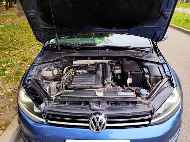 Синий Фольксваген Гольф, объемом двигателя 1.4 л и пробегом 194 тыс. км за 14000 $, фото 5 на Automoto.ua