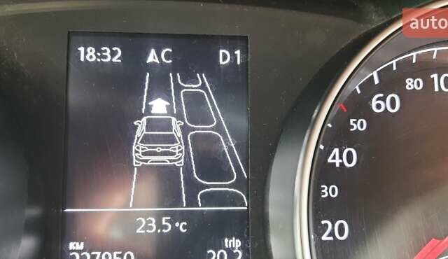 Синій Фольксваген Гольф, об'ємом двигуна 1.6 л та пробігом 228 тис. км за 13600 $, фото 20 на Automoto.ua