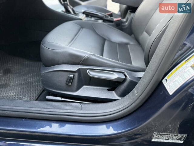 Синій Фольксваген Гольф, об'ємом двигуна 1.8 л та пробігом 227 тис. км за 9900 $, фото 16 на Automoto.ua