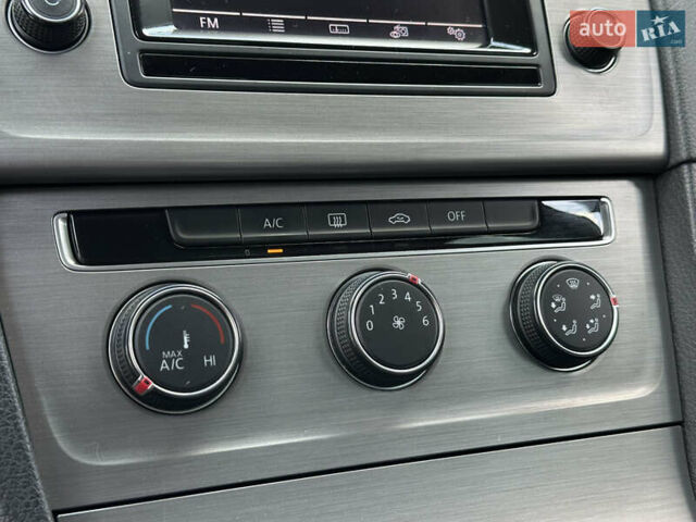 Синій Фольксваген Гольф, об'ємом двигуна 1.8 л та пробігом 119 тис. км за 15100 $, фото 30 на Automoto.ua