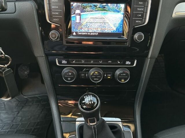 Синий Фольксваген Гольф, объемом двигателя 1.6 л и пробегом 246 тыс. км за 11600 $, фото 15 на Automoto.ua