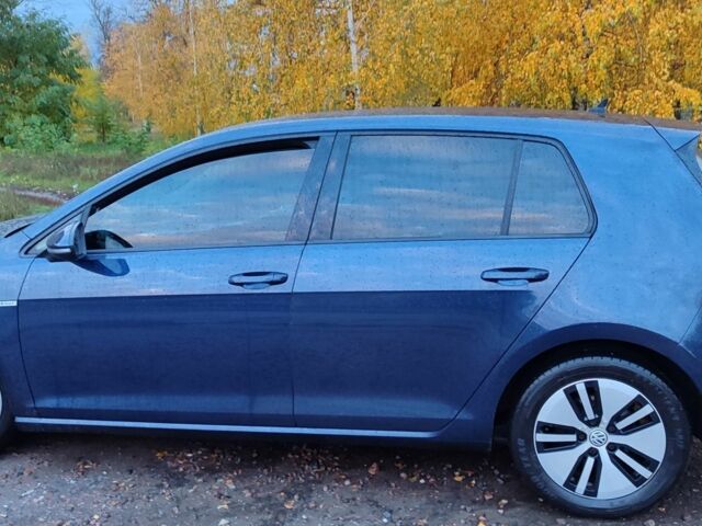 Синий Фольксваген Гольф, объемом двигателя 0 л и пробегом 132 тыс. км за 8500 $, фото 4 на Automoto.ua