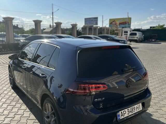 Синий Фольксваген Гольф, объемом двигателя 1.6 л и пробегом 246 тыс. км за 11600 $, фото 11 на Automoto.ua