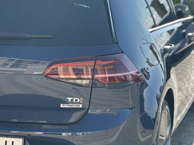 Синий Фольксваген Гольф, объемом двигателя 1.6 л и пробегом 246 тыс. км за 11600 $, фото 9 на Automoto.ua