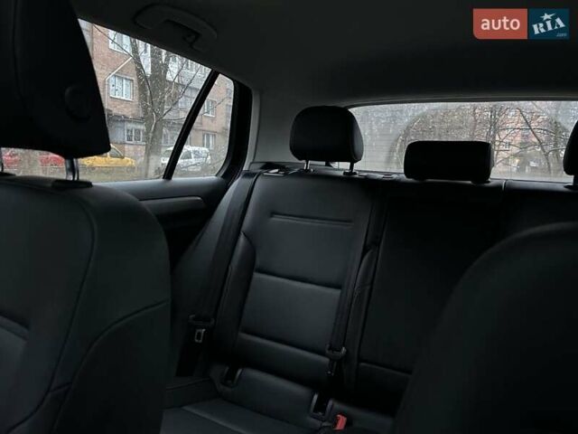 Синий Фольксваген Гольф, объемом двигателя 1.8 л и пробегом 81 тыс. км за 15150 $, фото 11 на Automoto.ua