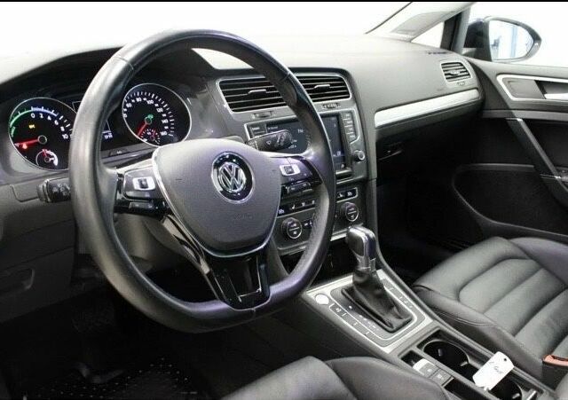 Синій Фольксваген Гольф, об'ємом двигуна 0 л та пробігом 182 тис. км за 8400 $, фото 1 на Automoto.ua