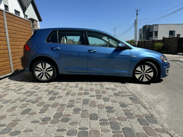 Синій Фольксваген Гольф, об'ємом двигуна 1 л та пробігом 62 тис. км за 8500 $, фото 6 на Automoto.ua