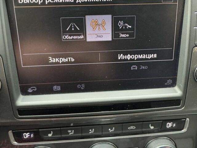 Синий Фольксваген Гольф, объемом двигателя 0 л и пробегом 114 тыс. км за 9600 $, фото 21 на Automoto.ua