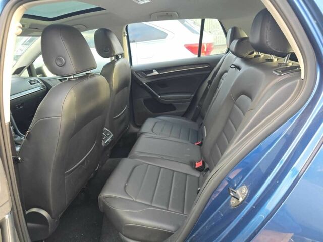 Синий Фольксваген Гольф, объемом двигателя 2 л и пробегом 50 тыс. км за 3100 $, фото 6 на Automoto.ua