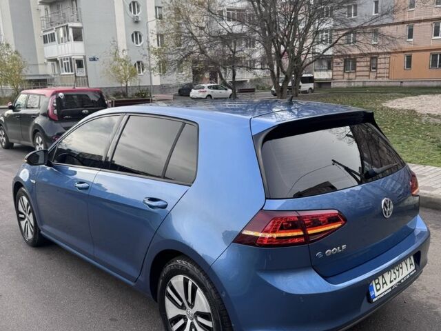 Синій Фольксваген Гольф, об'ємом двигуна 0 л та пробігом 99 тис. км за 9500 $, фото 6 на Automoto.ua