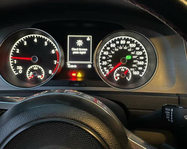 Синий Фольксваген Гольф, объемом двигателя 1.8 л и пробегом 122 тыс. км за 11500 $, фото 10 на Automoto.ua