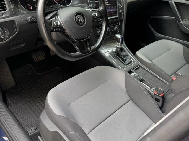 Синий Фольксваген Гольф, объемом двигателя 0 л и пробегом 114 тыс. км за 9600 $, фото 12 на Automoto.ua