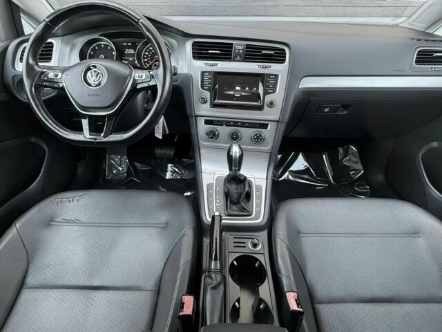 Синій Фольксваген Гольф, об'ємом двигуна 1.8 л та пробігом 71 тис. км за 5500 $, фото 11 на Automoto.ua