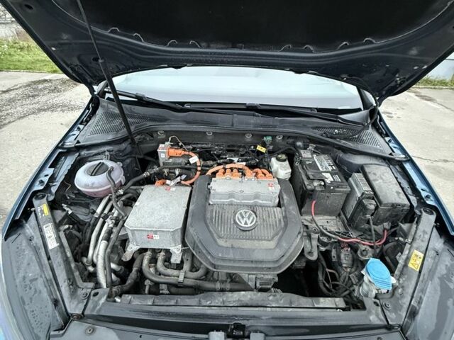 Синій Фольксваген Гольф, об'ємом двигуна 0 л та пробігом 139 тис. км за 9999 $, фото 11 на Automoto.ua