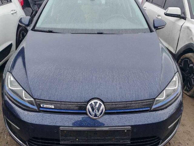 Синий Фольксваген Гольф, объемом двигателя 0 л и пробегом 78 тыс. км за 10200 $, фото 1 на Automoto.ua