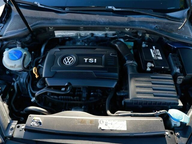 Синий Фольксваген Гольф, объемом двигателя 2 л и пробегом 74 тыс. км за 9100 $, фото 13 на Automoto.ua