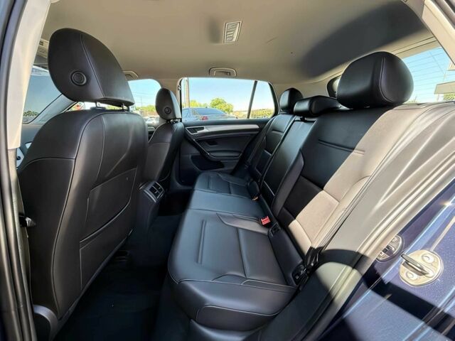 Синий Фольксваген Гольф, объемом двигателя 1.8 л и пробегом 72 тыс. км за 5500 $, фото 14 на Automoto.ua