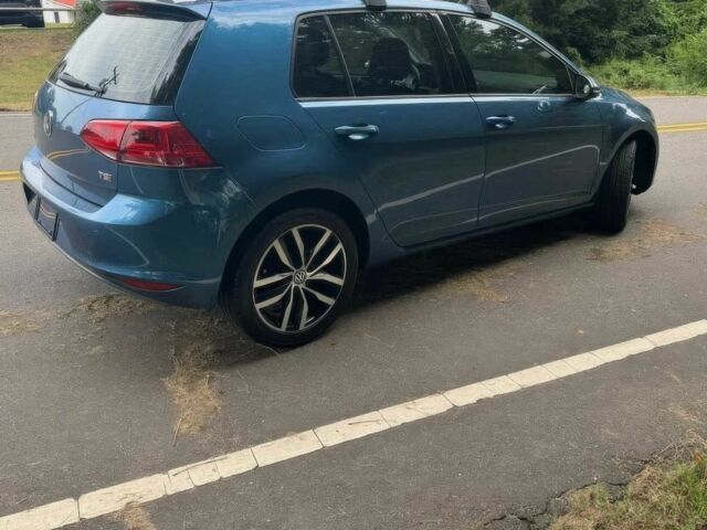 Синий Фольксваген Гольф, объемом двигателя 1.8 л и пробегом 74 тыс. км за 8100 $, фото 2 на Automoto.ua