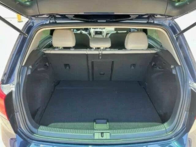 Синий Фольксваген Гольф, объемом двигателя 2 л и пробегом 73 тыс. км за 6000 $, фото 10 на Automoto.ua