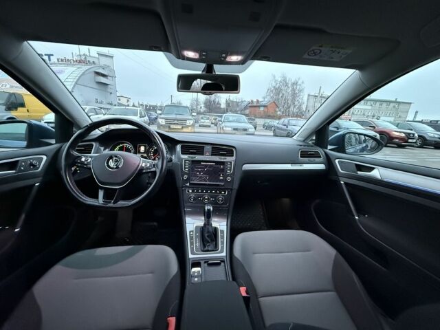 Синій Фольксваген Гольф, об'ємом двигуна 0 л та пробігом 139 тис. км за 9999 $, фото 22 на Automoto.ua