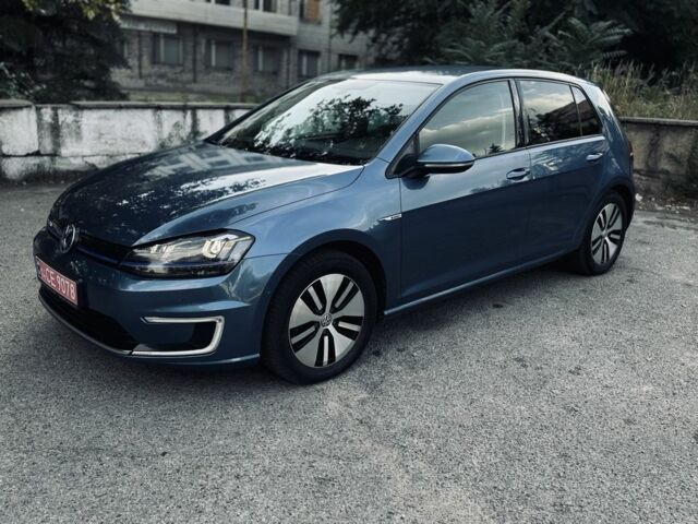 Синий Фольксваген Гольф, объемом двигателя 0 л и пробегом 233 тыс. км за 8500 $, фото 1 на Automoto.ua