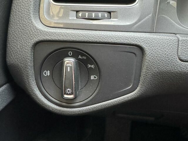 Синий Фольксваген Гольф, объемом двигателя 0 л и пробегом 114 тыс. км за 9600 $, фото 18 на Automoto.ua