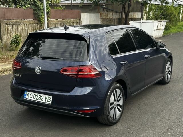 Синій Фольксваген Гольф, об'ємом двигуна 0 л та пробігом 144 тис. км за 7999 $, фото 6 на Automoto.ua