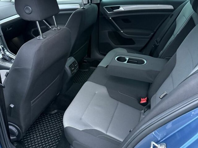 Синій Фольксваген Гольф, об'ємом двигуна 0 л та пробігом 139 тис. км за 9999 $, фото 19 на Automoto.ua