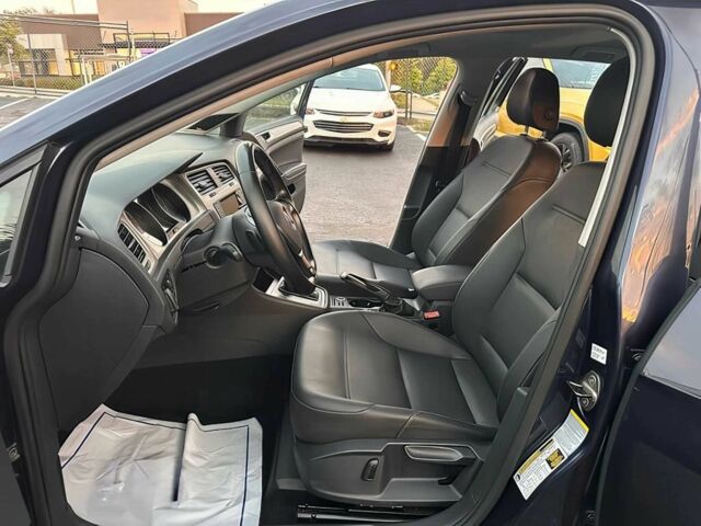 Синий Фольксваген Гольф, объемом двигателя 1.8 л и пробегом 75 тыс. км за 7900 $, фото 8 на Automoto.ua