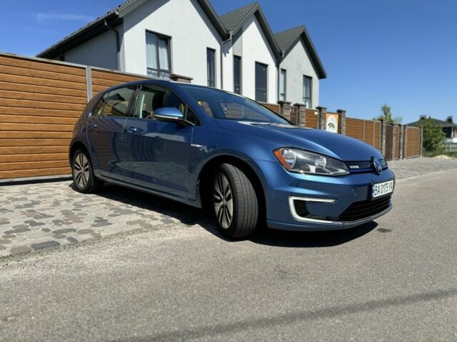 Синій Фольксваген Гольф, об'ємом двигуна 1 л та пробігом 62 тис. км за 8500 $, фото 4 на Automoto.ua