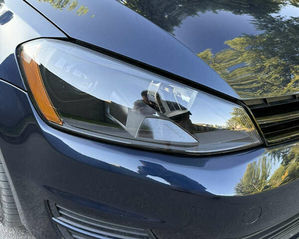 Синий Фольксваген Гольф, объемом двигателя 1.97 л и пробегом 262 тыс. км за 11700 $, фото 17 на Automoto.ua