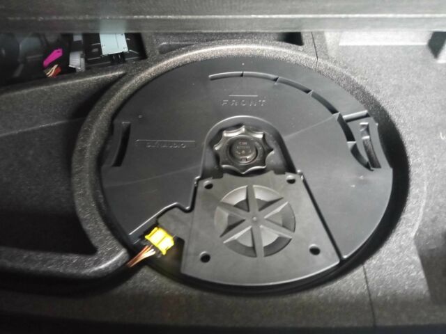 Синий Фольксваген Гольф, объемом двигателя 0 л и пробегом 105 тыс. км за 12000 $, фото 4 на Automoto.ua