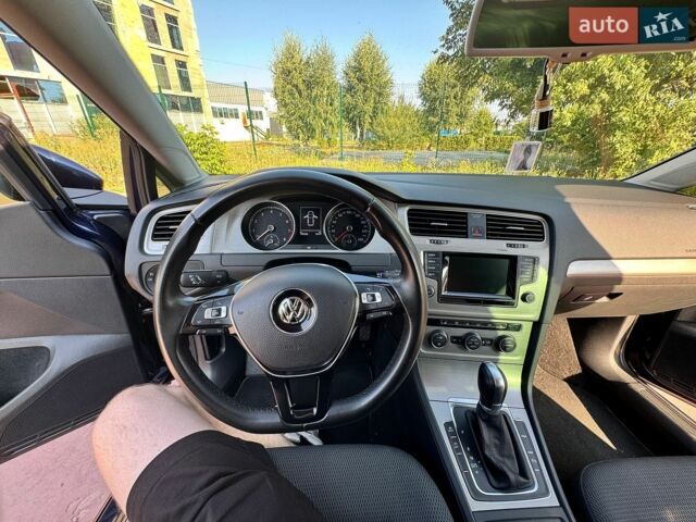 Синій Фольксваген Гольф, об'ємом двигуна 1.4 л та пробігом 110 тис. км за 12200 $, фото 7 на Automoto.ua
