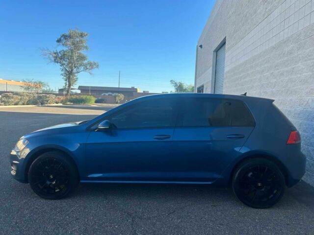 Синий Фольксваген Гольф, объемом двигателя 2 л и пробегом 72 тыс. км за 3000 $, фото 2 на Automoto.ua