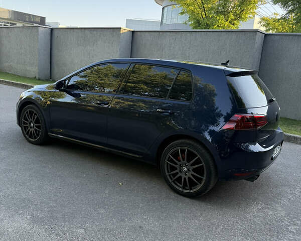 Синий Фольксваген Гольф, объемом двигателя 1.97 л и пробегом 262 тыс. км за 11700 $, фото 12 на Automoto.ua