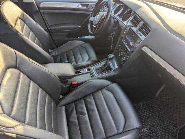 Синій Фольксваген Гольф, об'ємом двигуна 0 л та пробігом 98 тис. км за 8400 $, фото 5 на Automoto.ua