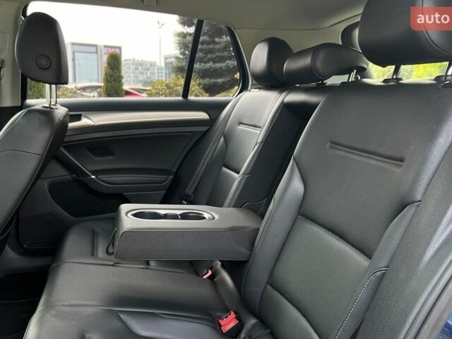 Синій Фольксваген Гольф, об'ємом двигуна 1.8 л та пробігом 102 тис. км за 11500 $, фото 21 на Automoto.ua