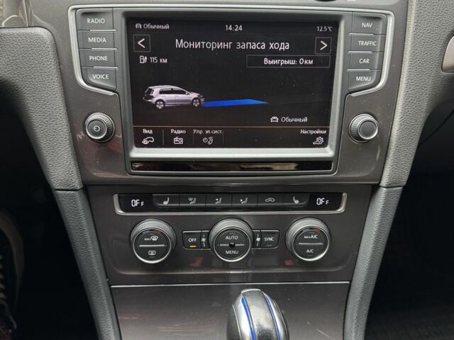 Синий Фольксваген Гольф, объемом двигателя 0 л и пробегом 114 тыс. км за 9600 $, фото 20 на Automoto.ua