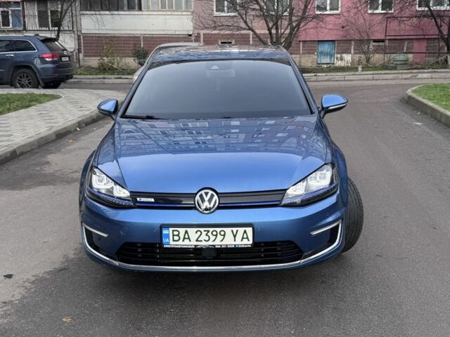 Синій Фольксваген Гольф, об'ємом двигуна 0 л та пробігом 99 тис. км за 9500 $, фото 1 на Automoto.ua