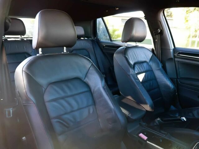 Синий Фольксваген Гольф, объемом двигателя 2 л и пробегом 74 тыс. км за 9100 $, фото 8 на Automoto.ua