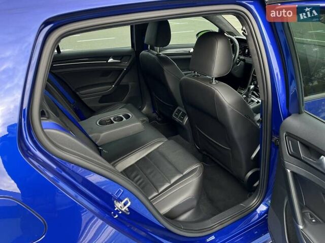 Синий Фольксваген Гольф, объемом двигателя 1.98 л и пробегом 41 тыс. км за 37777 $, фото 52 на Automoto.ua