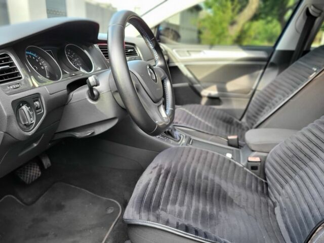 Фольксваген Гольф 2016 у Черкасах на Automoto.ua Синій Фольксваген Гольф, об'ємом двигуна 0 л та пробігом 100 тис. км за 8000 $, фото 19 на Automoto.ua