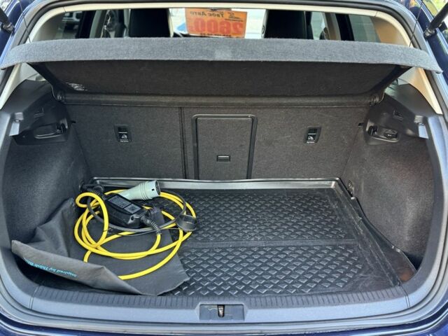 Синий Фольксваген Гольф, объемом двигателя 0 л и пробегом 138 тыс. км за 9500 $, фото 15 на Automoto.ua