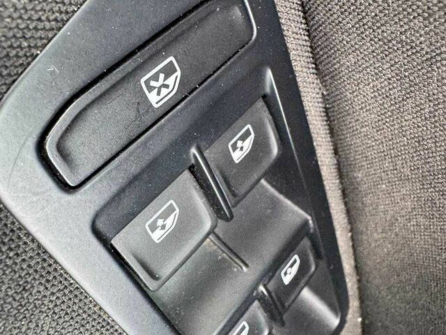 Синий Фольксваген Гольф, объемом двигателя 0 л и пробегом 128 тыс. км за 7990 $, фото 15 на Automoto.ua