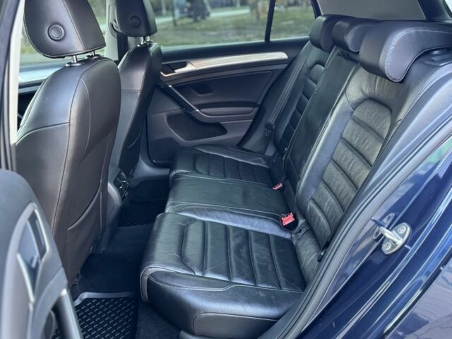 Синий Фольксваген Гольф, объемом двигателя 0 л и пробегом 138 тыс. км за 9500 $, фото 13 на Automoto.ua