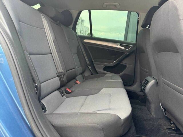 Синий Фольксваген Гольф, объемом двигателя 0 л и пробегом 128 тыс. км за 7990 $, фото 10 на Automoto.ua