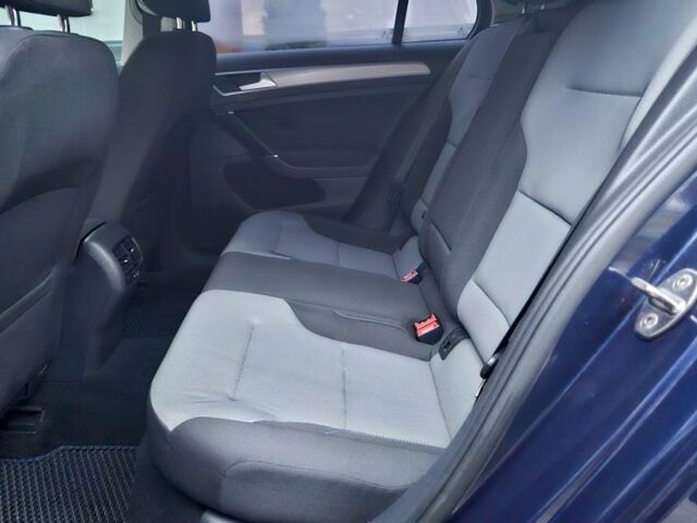 Синий Фольксваген Гольф, объемом двигателя 0 л и пробегом 77 тыс. км за 9300 $, фото 11 на Automoto.ua