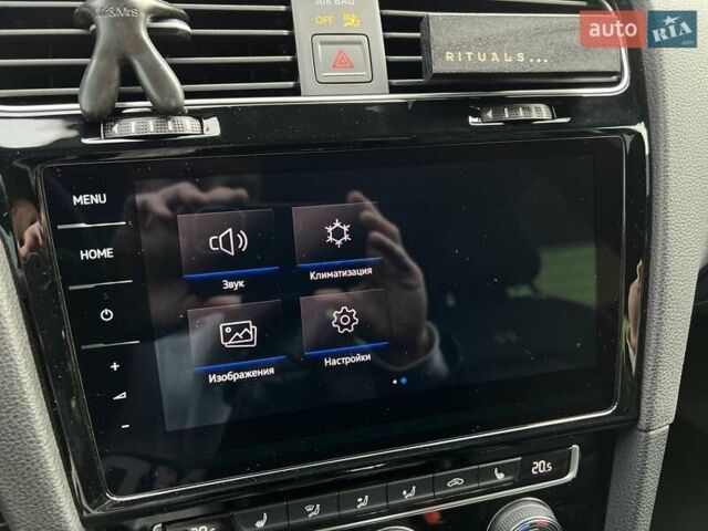 Синий Фольксваген Гольф, объемом двигателя 1.98 л и пробегом 41 тыс. км за 37777 $, фото 43 на Automoto.ua